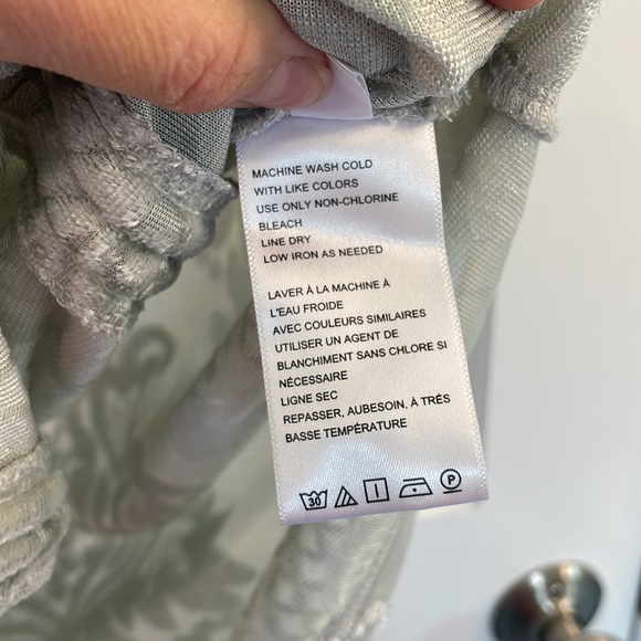 M // Urban Outfitters NWT Light Green Burnout Velvet Jacquard Ruched Mini Skirt - Picture 5 of 6